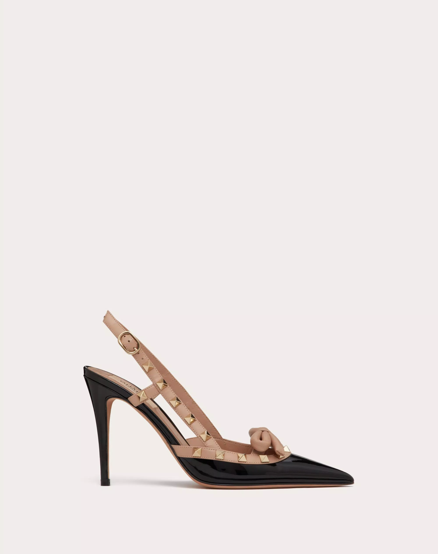 ROCKSTUD BOW SLINGBACK PATENT LEATHER PUMP 100MM